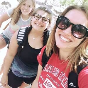 Meet your Posher, Karissa